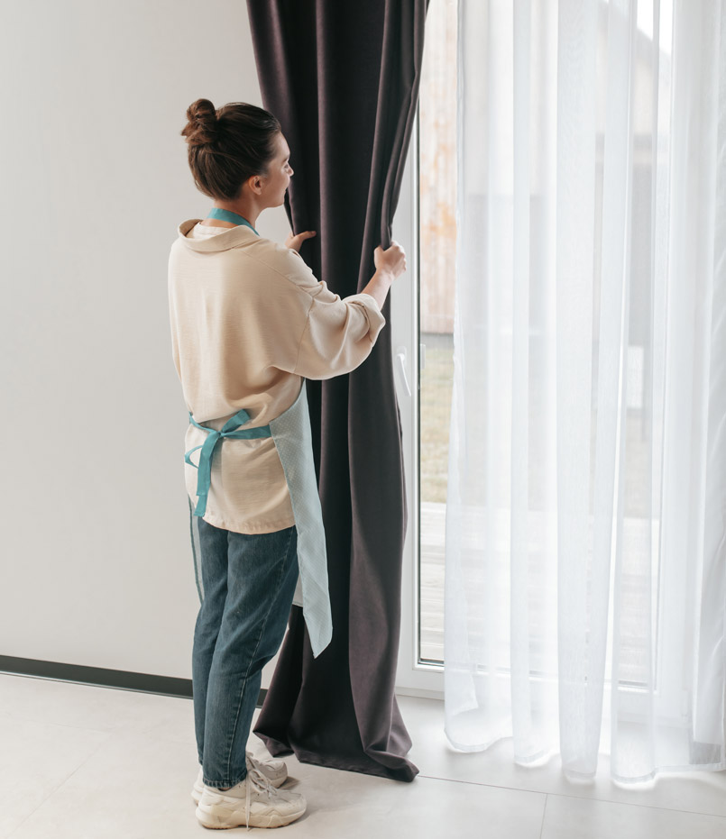 professional curtain cleaning dubai